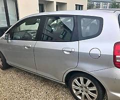 Vehicle - Image 3/7