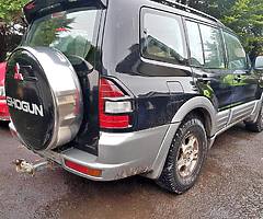 Parts Mitsubishi pajero 3.2 diesel automatic full leather - Image 5/8