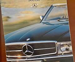Classic car magazines and brochures
