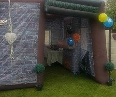 Inflatable pub (hire)