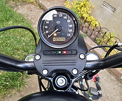 Harley Davidson xl883n