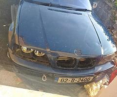 BMW 318i for parts - Image 5/5