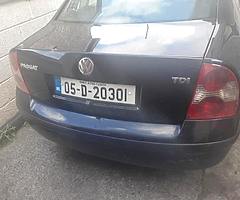2005 Volkswagen Passat - Image 3/6