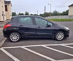 Peugeot 308 2008 - Image 7/10