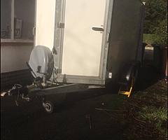 FOR SALE !!!!!! 10 ft- 5ft IVOR WILLIAMS BOX TRAILER £2;995 FIRM ON PRICE 