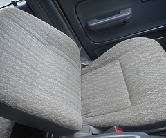 FOR SALE: Toyota Hilux - Image 3/10