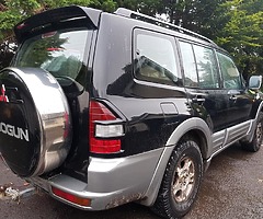 Breaking mitsubishi pajero 3.2 did leather - Image 3/7