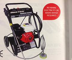 Petrol power washer,