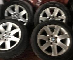 2008 Vauxhall Vivaro 17” alloys plus standard wheels - Image 3/4