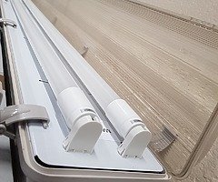 New 5ft Twin LED Lights with LED Tubes included