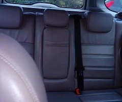 Focus 20ltre ghia auto triptonic all leather. English car - Image 8/9