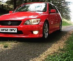 Lexus IS200
 - Image 5/10