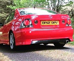 Lexus IS200
 - Image 6/10