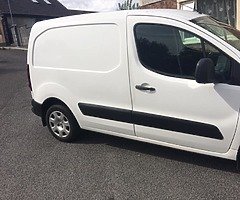 131 Peugeot partner - Image 4/7