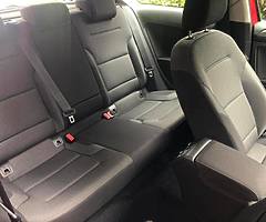 Volkswagen Golf TSI - Image 7/10