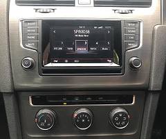 Volkswagen Golf TSI - Image 8/10