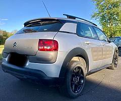 2014/15 Citroen C4 Cactus 1.6 HDI FEEL BLUE bluehdi 98bhp Silver low mileage manual diesel 19k miles - Image 8/9