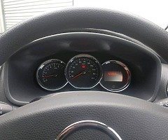 Dacia Sandero Stepway manual - Image 6/7