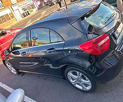 2014 Mercedes A180