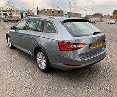 2017 Škoda Superb Estate 1.6 TDI CR SE 5dr - Image 3/10