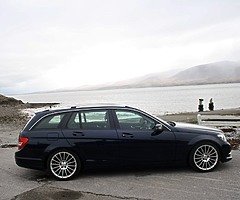 2013 Mercedes-Benz C-Class black