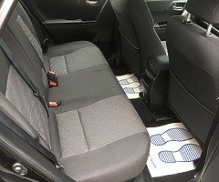 2015 TOYOTA AURIS ICON HYBRID - Image 4/10