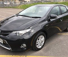 2015 TOYOTA AURIS ICON HYBRID - Image 8/10