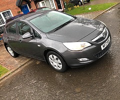 Vauxhall Astra 1.6i exclusive * low miles *