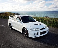 1999 Mitsubishi evo 6 MINT
80k miles fsh
Mot june.
NO RUST at all anywhere ! It was imported by tor