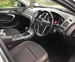 2010 Opel Insignia Low kilometres - Image 8/10