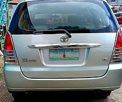 Toyota Innova E 2005 M/T - Image 3/10