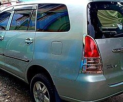 Toyota Innova E 2005 M/T - Image 4/10