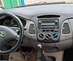 Toyota Innova E 2005 M/T - Image 9/10