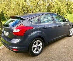 12 Focus 1.6 tdci Zetec €6650 Call [hidden information] - Image 5/8
