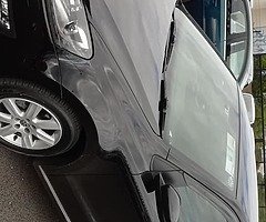 2012 Volkswagen Atlas - Image 4/5