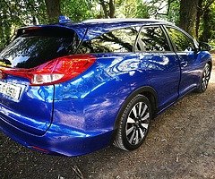 2015 Honda Civic Full loaded - Image 4/10