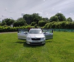 Skoda Superb - Image 4/10