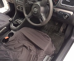 12 VW Golf - Image 4/8