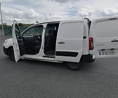 Peugeot Partner 2012 - Image 4/5