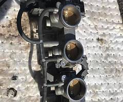 K7 600 trottle boddies - Image 3/3