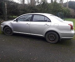 2007 Toyota Avensis saloon