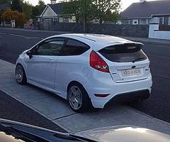 ** 2010 Ford Fiesta ** READVERTISED!! - Image 3/11