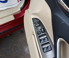 Lexus is 2.2D year 2007 new Tiers and very clean car driving very good  price just €1,999 ! - Image 3/6