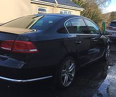 Volkswagen Passat 1.6 Diesel HiLine - Image 3/11