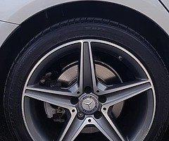 2015 Mercdes Benz C300 Diesel Hybrid AMG Line - Image 5/10
