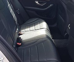 2015 Mercdes Benz C300 Diesel Hybrid AMG Line - Image 8/10