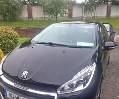 Peoguet 208 1.2 litre