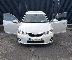 LEXUS CT200H Advance