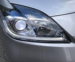 2014 Toyota Prius High Spec - Image 8/10
