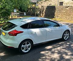 2016 (162) Ford Focus Zetec high spec - Image 6/10